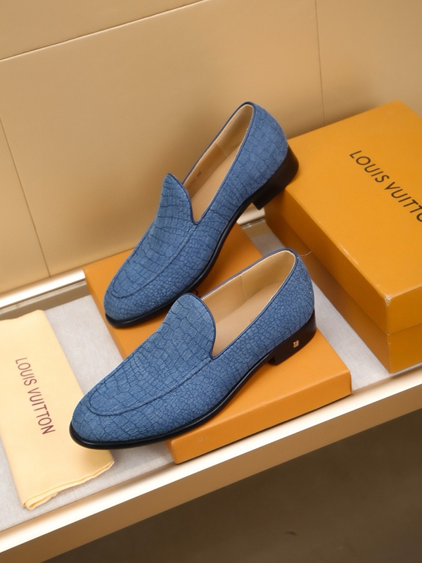 ルイヴィトン靴背面デザイン